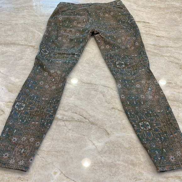 Anthropologie | Aztec High Rise Skinny Jeans | Green & Brown | Size 25 - Picture 5 of 7